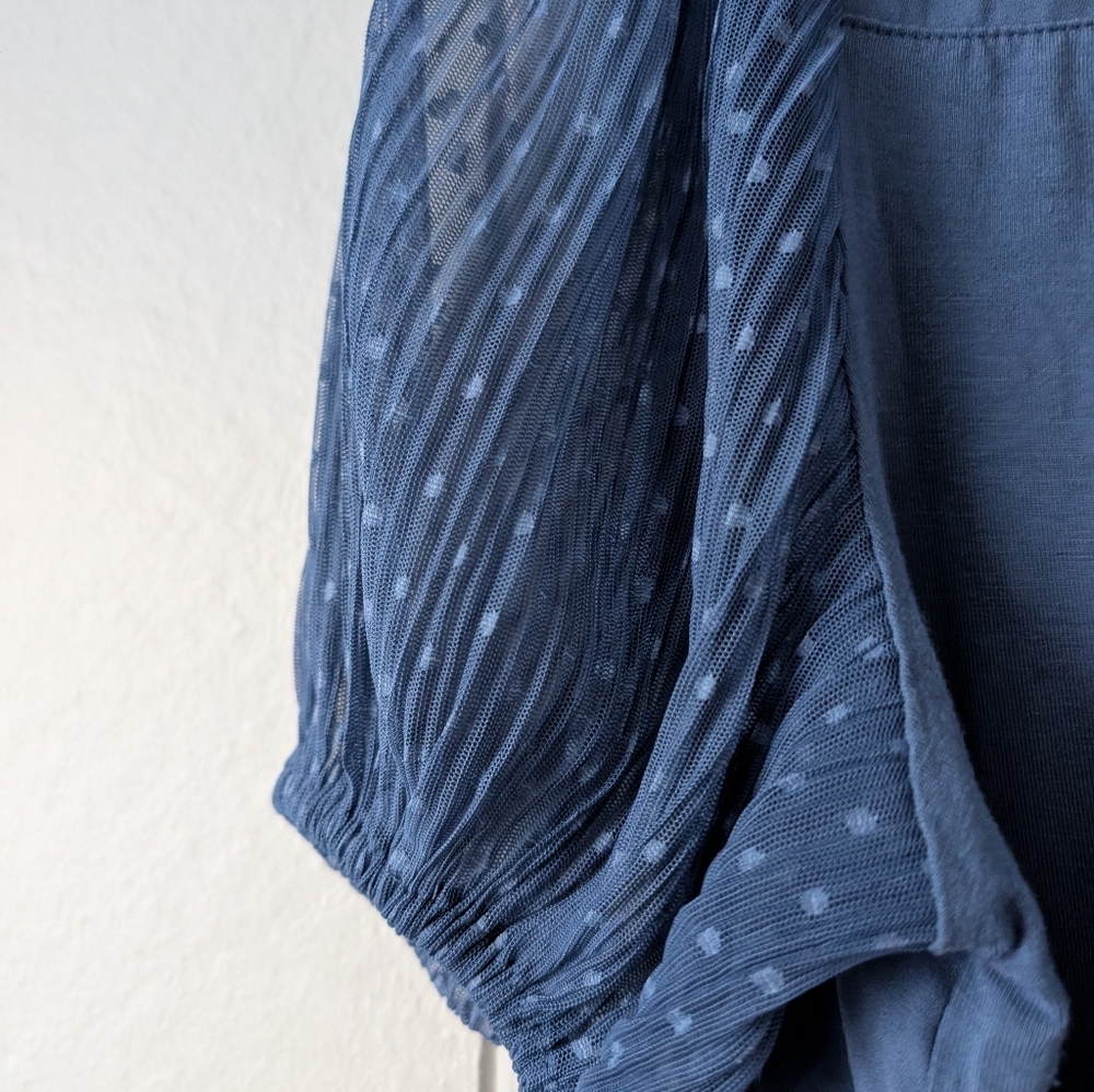 Cute Blue Puff Sleeve Top - Picture 4 of 5